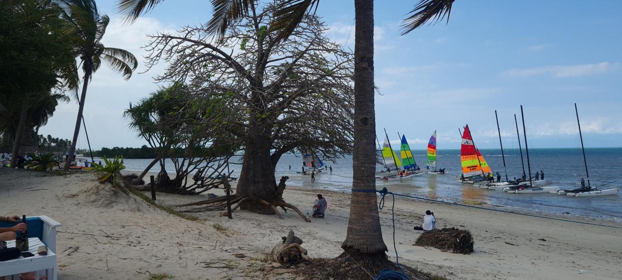 Funky Squids Beach Resort Bagamoyo Dış mekan fotoğraf